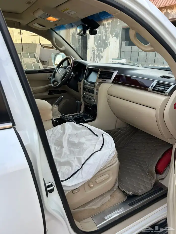 جيب لكزس مصدوم DD سبورت فل كامل 1