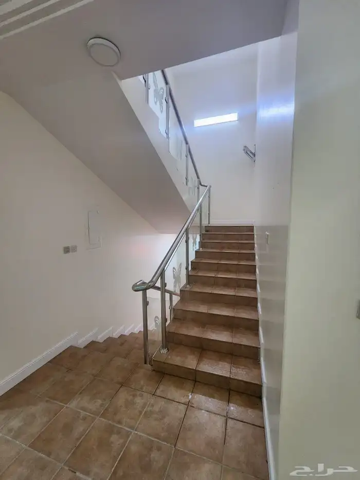 فيلا للبيع حي المروج الرياض 2