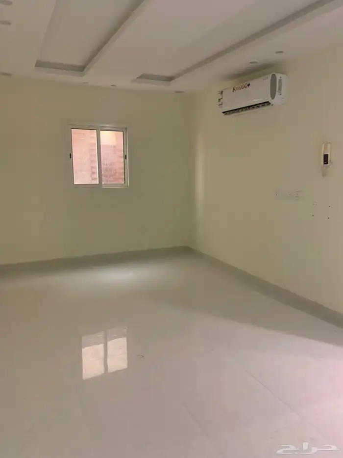 شقه للايجار 40 الف 2