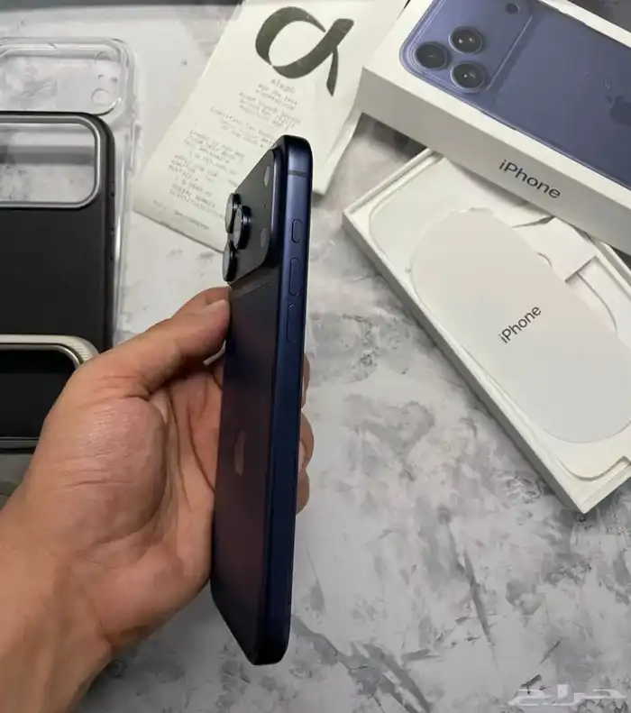 ايفون 17 برو كحلي 256 2