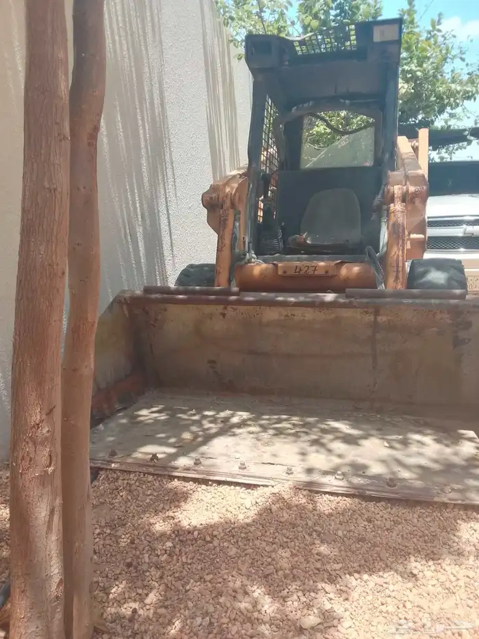 بوبكيت للبيع الموديل من 2005 إلى 2007 تقريبا 3