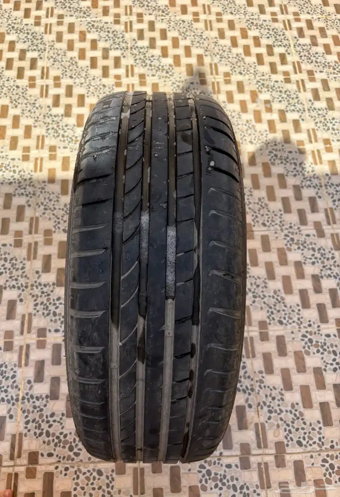 كفرات تشارجر دوج مقاس 235 55 18 12