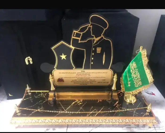 دروع تذكاريا وهدايا 22