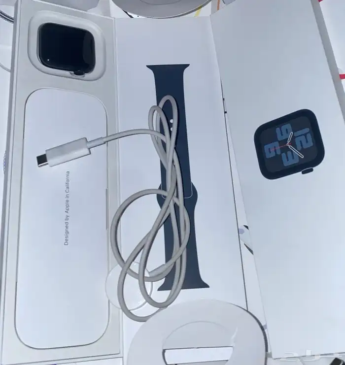 ساعة ابل وتش الجيل الثاني Apple Watch 0