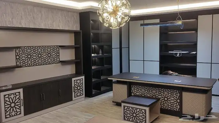 مكتب طقم اداري موظفين مدراء طاولة اجتماع كرسي كنب جلد 1