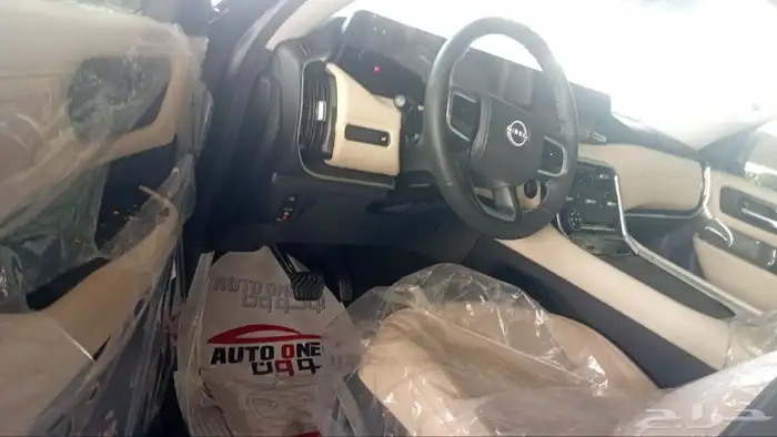 نيسان باترول Le T2 نص فل موديل 2026 4