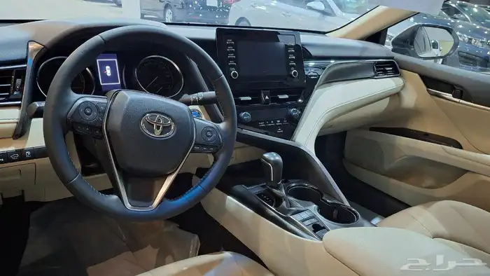تويوتا كامري 2022 GLE مستعملة مفحوصة مضمونة مصينة 4