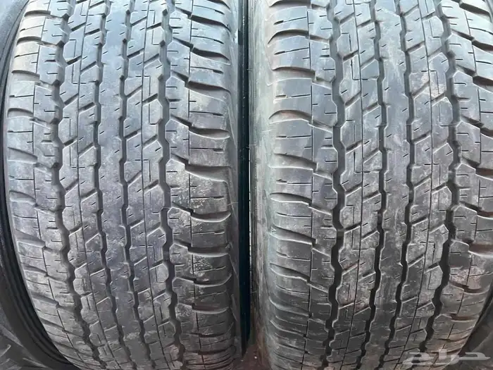 كفرات مقاس 285.60.18مع جنوط جيب لاندكروزر 2015 اصلي وكاله 7