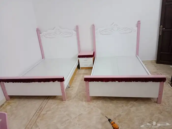 غرف نوم حديثة جاهزه مكاتب دؤلاب كرسي كنب كل الؤان مؤجؤد و 4