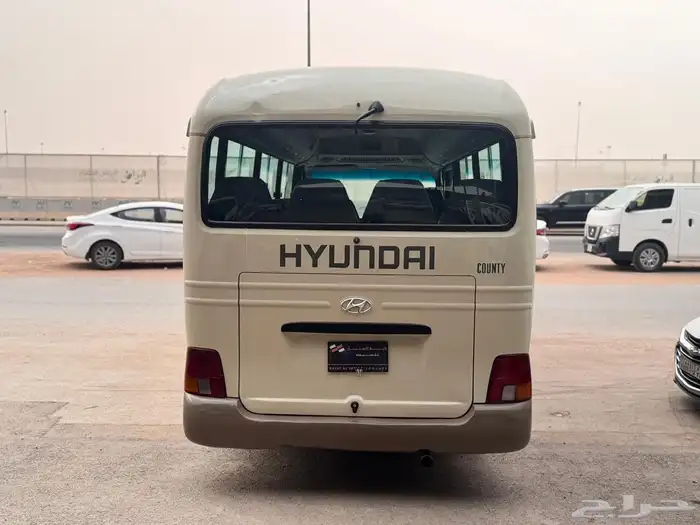 باص هونداي كونتي 30 راكب نظيف 8
