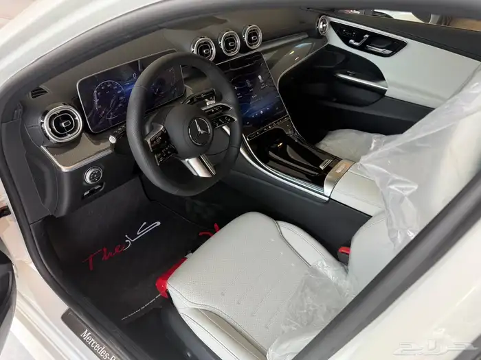 مرسيدس C200 2025 7