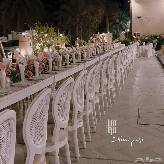 طاولات طعام كراسي تنسيق حفلات 8