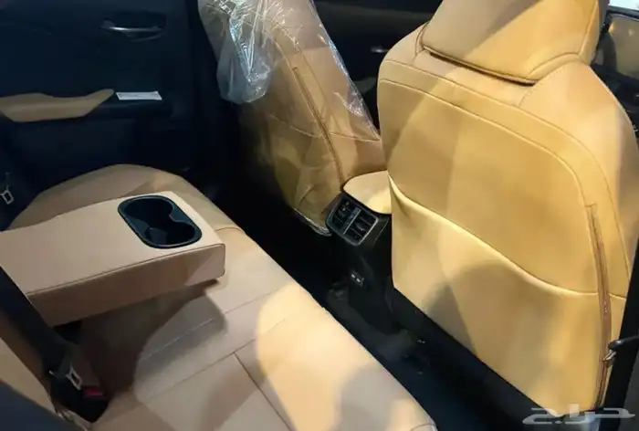 لكزس UX 300H AH هجين اتوماتيك 5