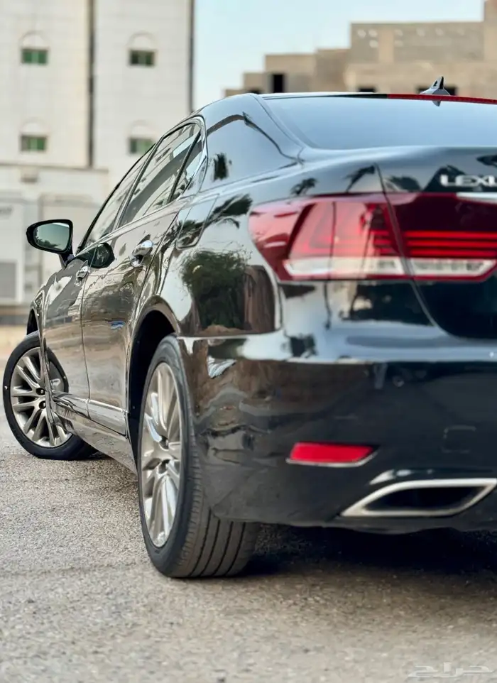 للبيع لكزس ((LS460)) 2013 (سعودي) ((نظيفة)) 24