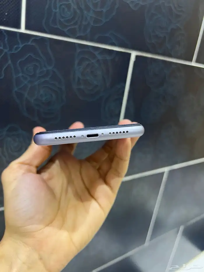 ايفون 11 3