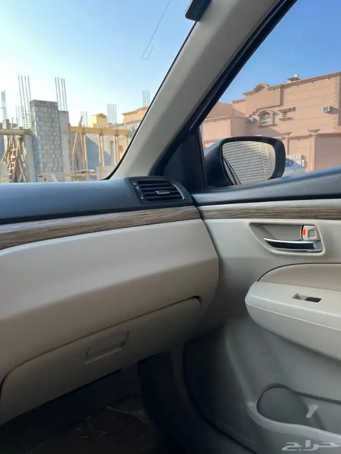 سزوكي سياز 2024 15