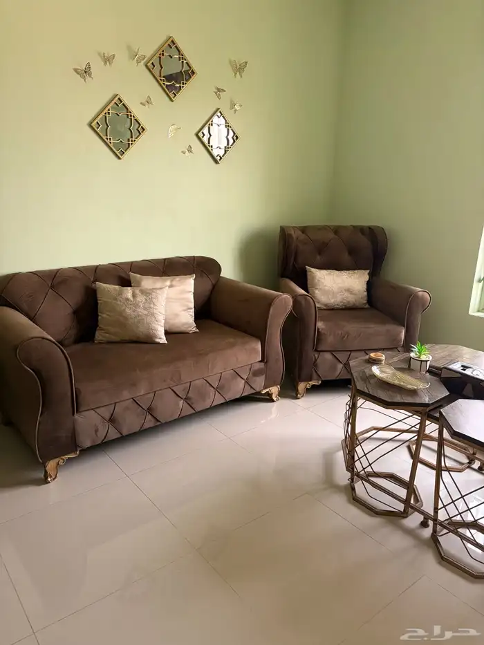 طقم كنب بني شبه جديد 4