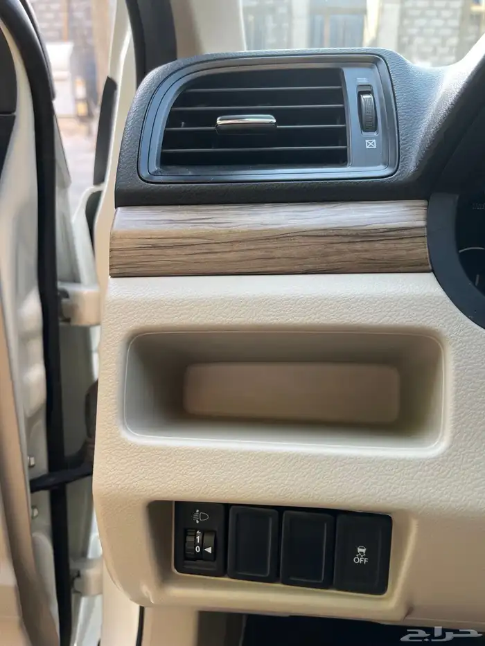 سزوكي سياز 2024 4