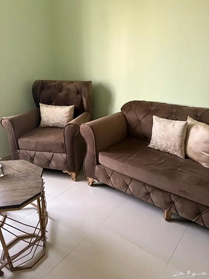 طقم كنب بني شبه جديد 1