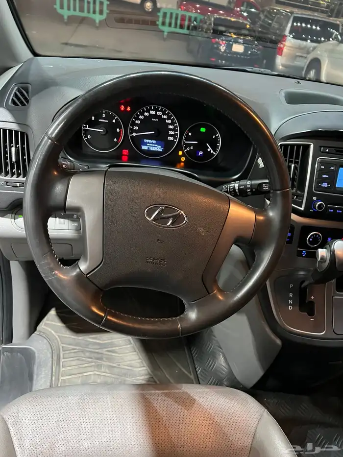 للبيع هونداي H1 2019 ديزل ركاب وارد كوريا 13