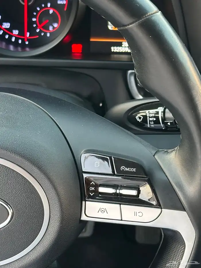 أفانتي بنزين 2021 بصمه شاشه 14