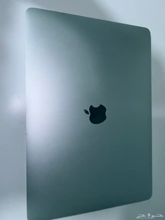 ( ماك بوك برو 2017 )MacBook Pro 2017 1