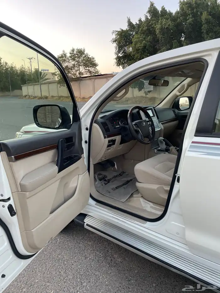 لاندكروزر GX 2018 7