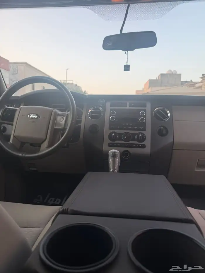 فورد اكسبيدشن 2013 نظيف جدا بدي وكالة 17