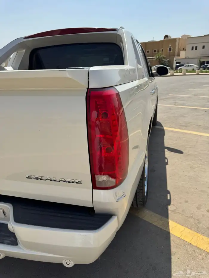 كاديلاك اسكاليد 2009 للبيع فل كامل قمه النظافه حوض 6