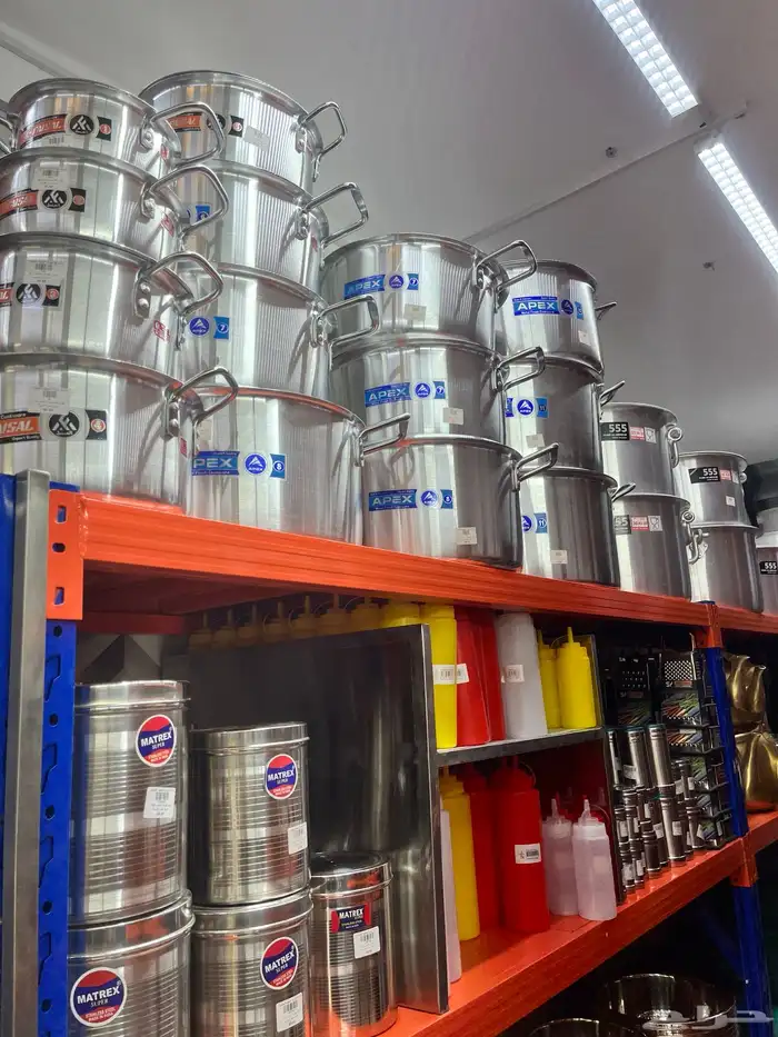 لبيع معدات المطاعم و المطابخ 16