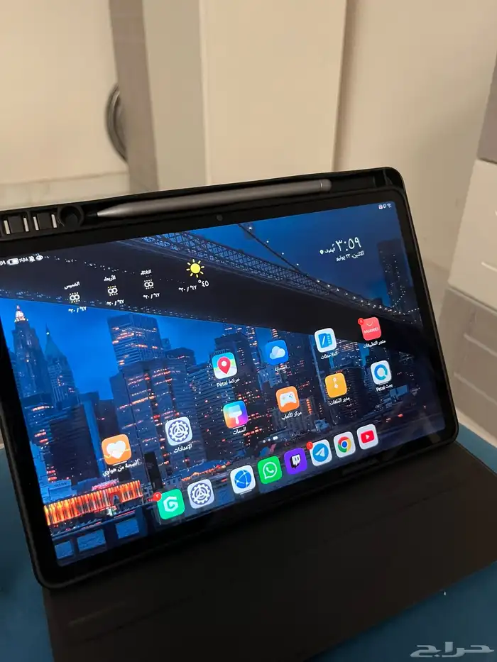 ايباد هواوي ميت باد 11 مستعمل نظيف جدا  للبيع 2