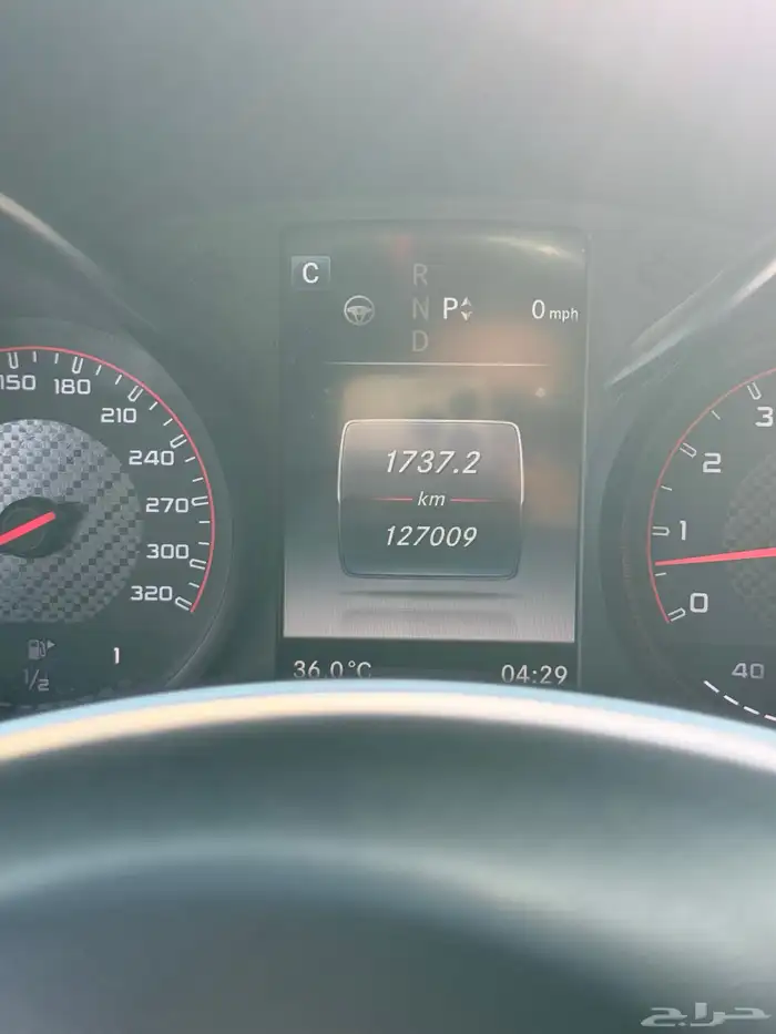 مرسيدس c63s 2016 الممشى قليل 40