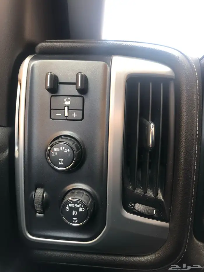 جمس سييرا Z71 احمر 2018 وكاله مخزن عداد 28 فل كامل 7