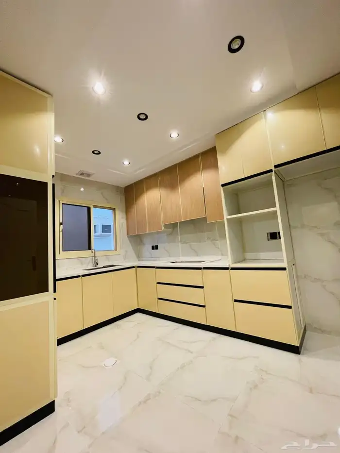 شقق تمليك للبيع تبوك حي البوادي 4 وصاله 16