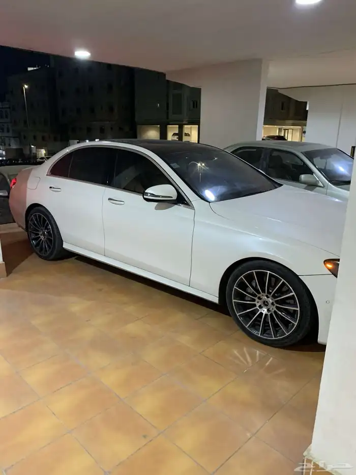 مرسيدس E300 وارد الأمريكي موديل 2017 للبيع 1