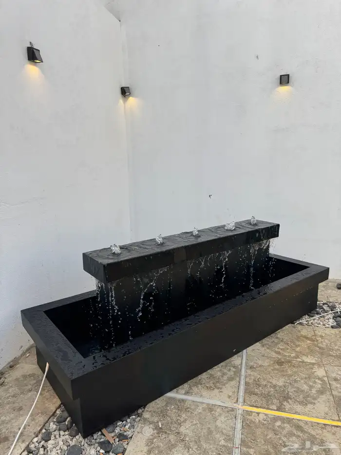 نوافير وشلالات فيبر جلاس متنقله تقدر تتكم في المقاس ولون 8