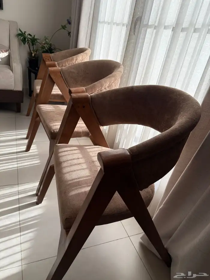 كرسي طاولة خشب طبيعي 0