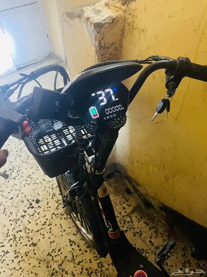 سكوتر شغال 100  آخر 800 13