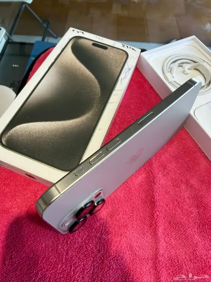 آيفون 15 برو ماكس شريحتين فعلية مع كرتونه واغراضه 5