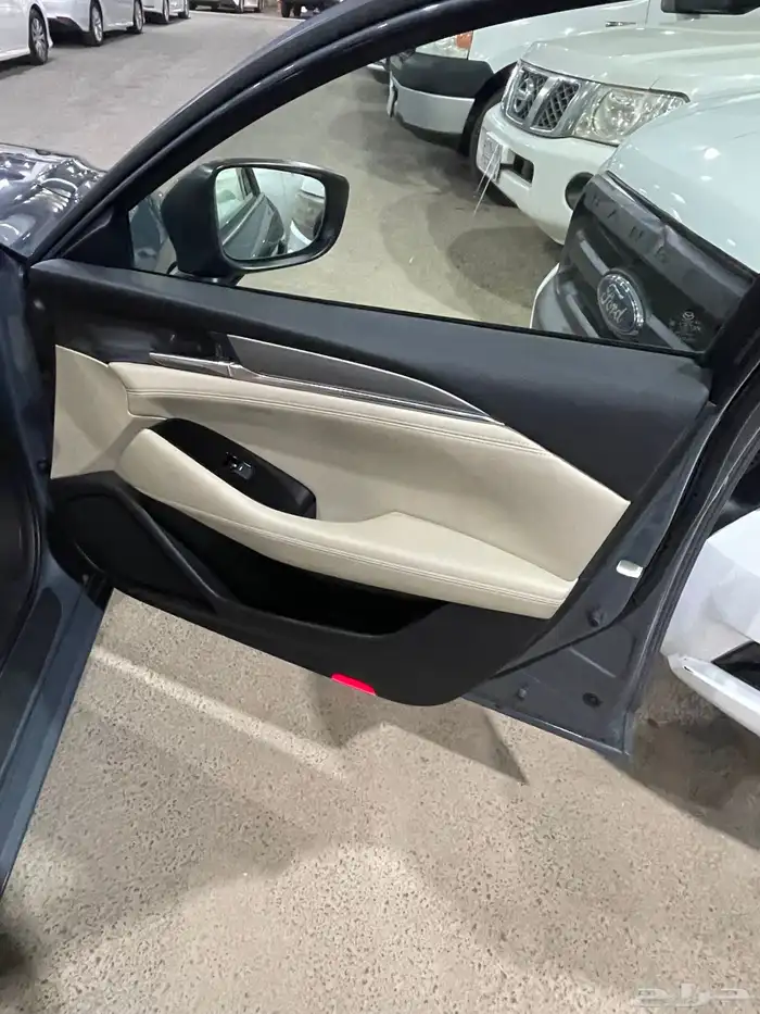 للبيع مازدا 6 2023 استاندر 29