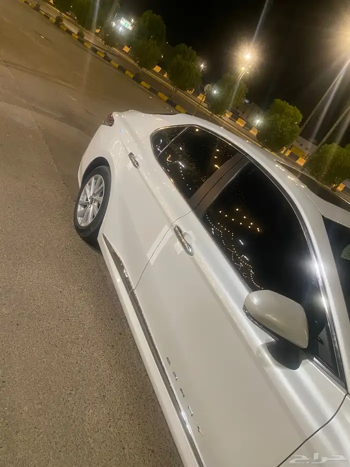للبيع كامري مديل 2024 8