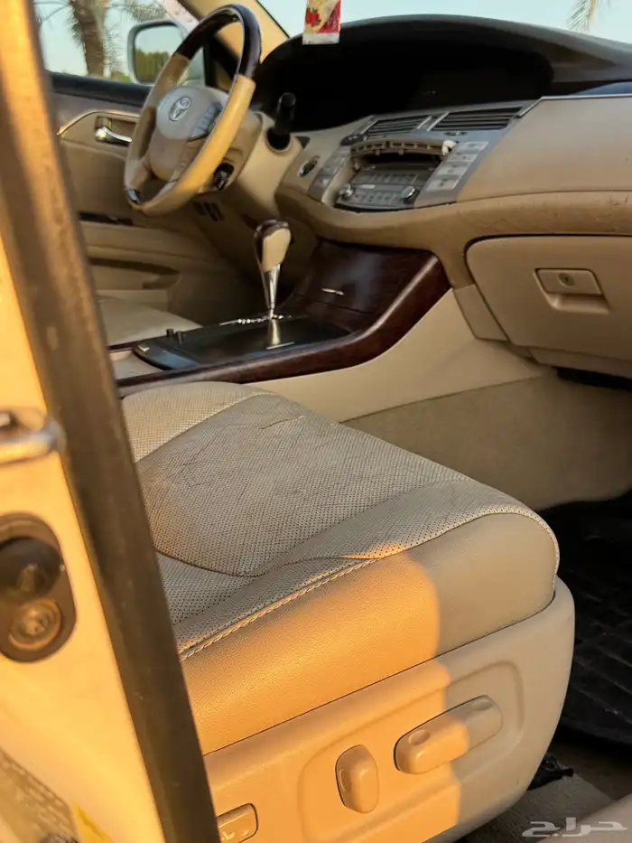 للبيع افالون مديل 2007 16