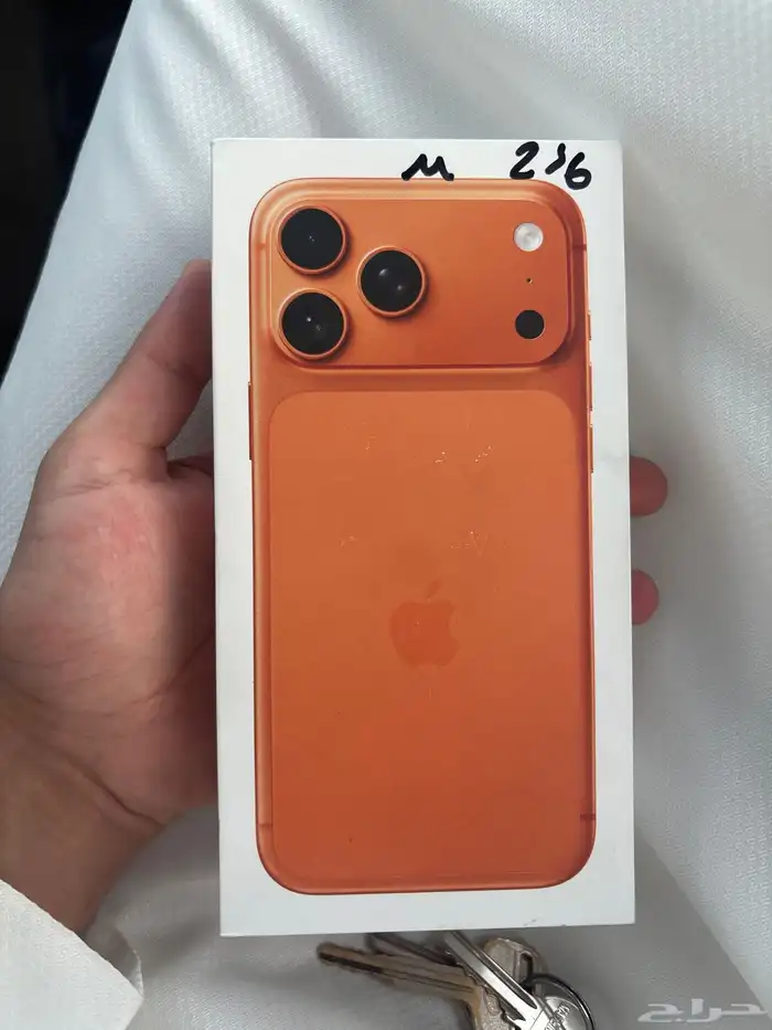 آيفون 17 برو ماكس 256 جديد بكياسه 0