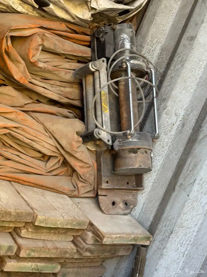 ونش سحب امريكي 12V لسيارات الدفع الرباعي 1