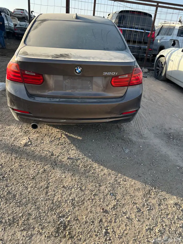 بي ام الفئة الثالثةحجم 320 تشليح قطع غيار 2013 2