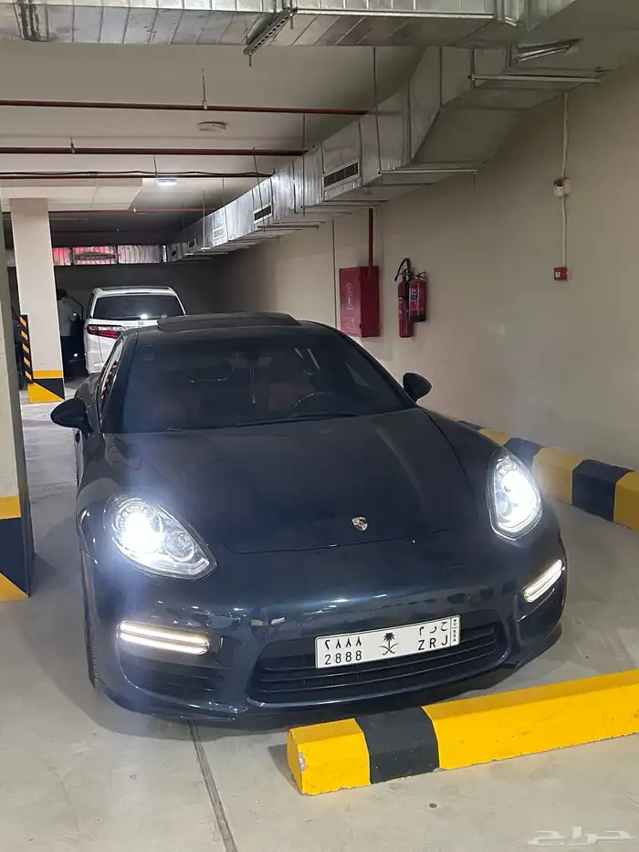 بورش باناميرا GTS طلبية خاصة 12