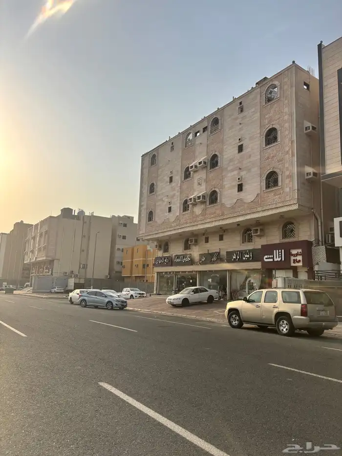 عمارة للبيع تجاري و سكني 3