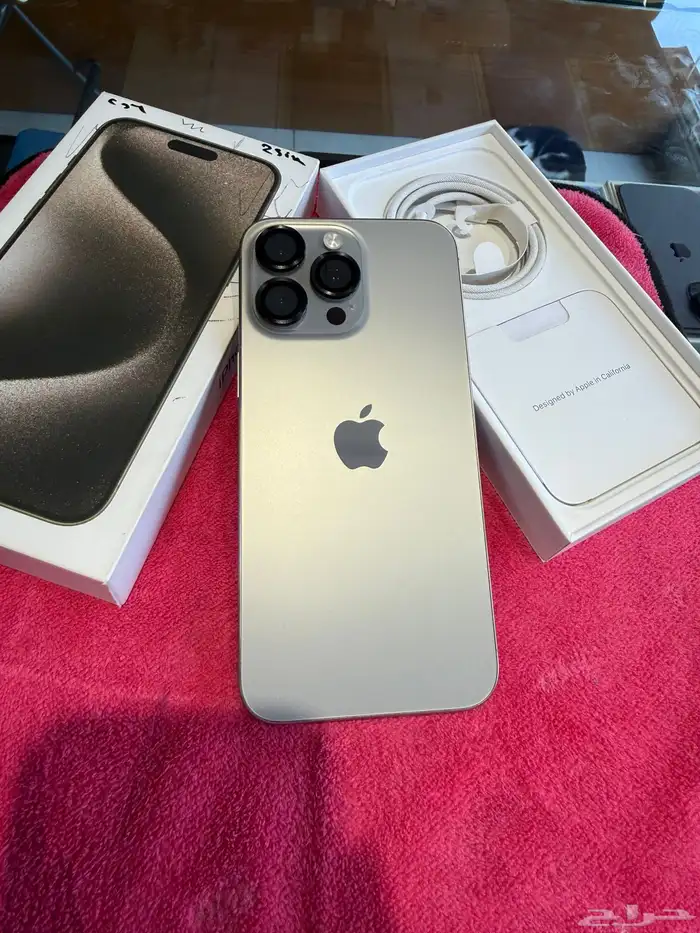 آيفون 15 برو ماكس شريحتين فعلية مع كرتونه واغراضه 1