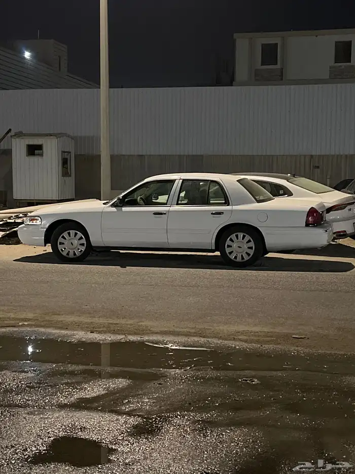 فورد فكتوريا بوليسي 0