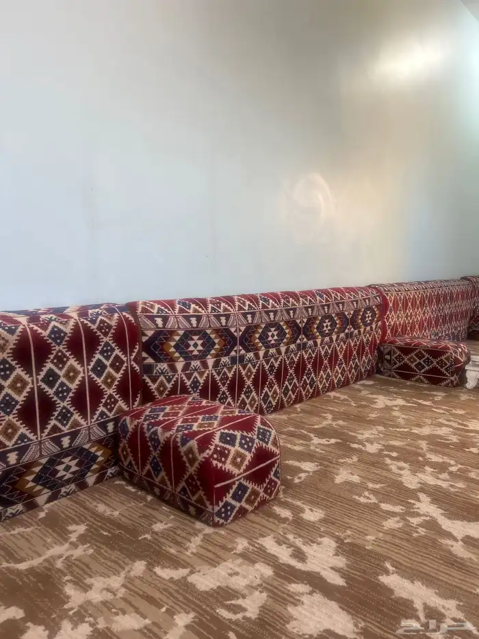 طقم مخدات مع مراكي جديدات تبارك الرحمن 0